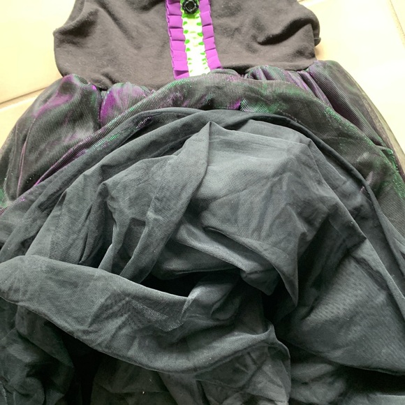 Très Lovey girl’s dress. Approximately size 5/6 - Picture 8 of 8